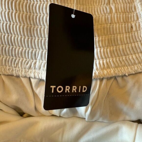 NEW Torrid Strapless Snakeskin Babydoll Top Size 1X NWT - Picture 9 of 16